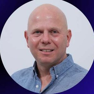 Dr. Yair Shapira