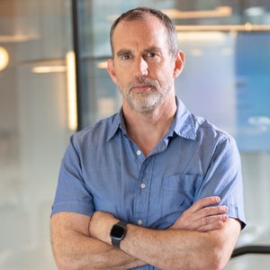 Dr. Tomer Simon